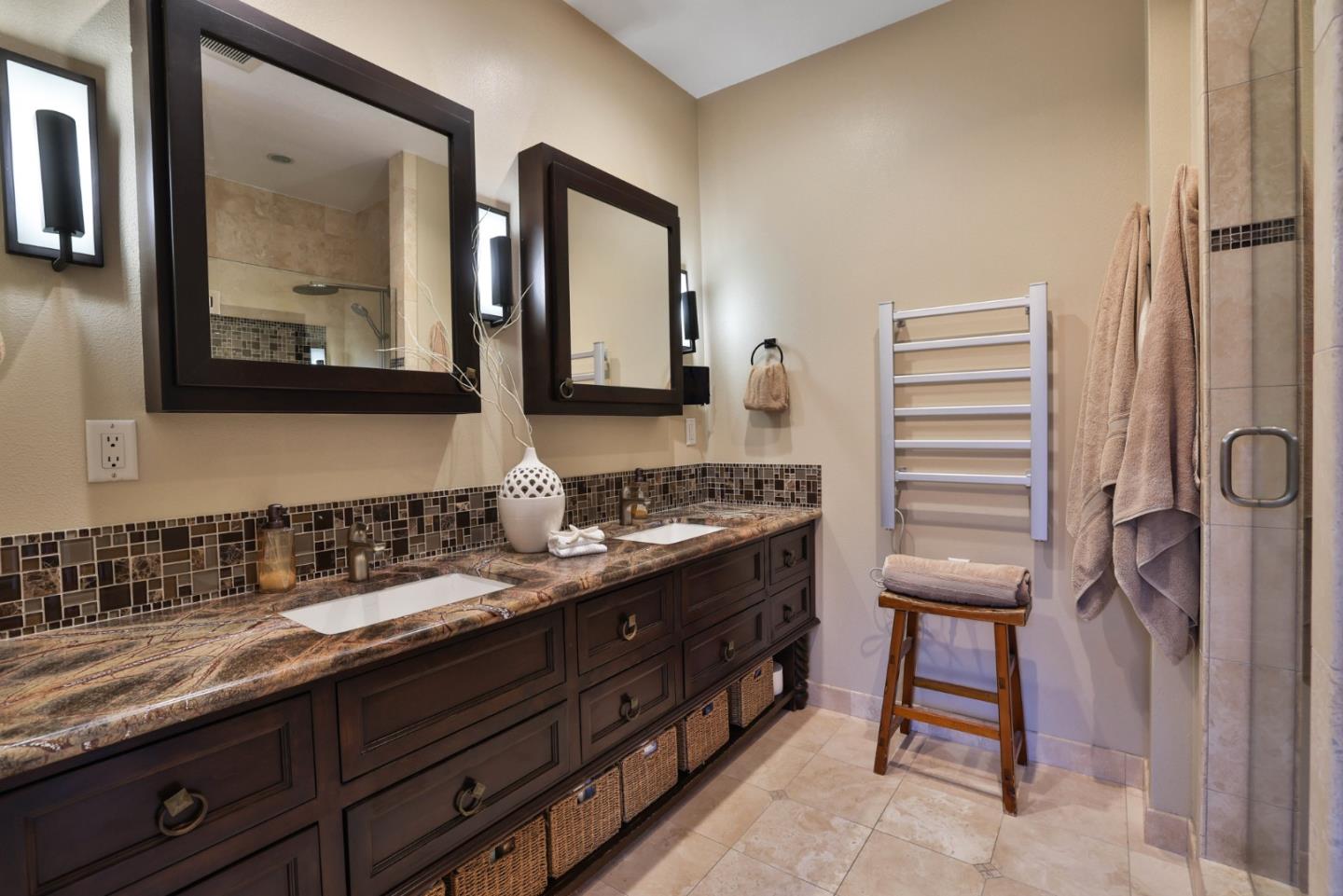 Detail Gallery Image 18 of 46 For 15171 Chelsea Dr, San Jose,  CA 95124 - 5 Beds | 3 Baths