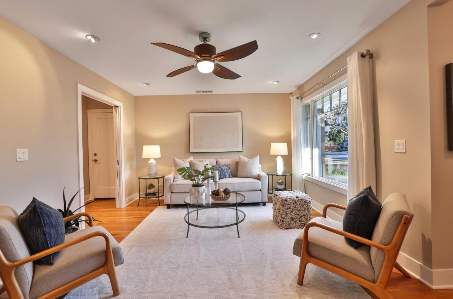 Detail Gallery Image 5 of 46 For 15171 Chelsea Dr, San Jose,  CA 95124 - 5 Beds | 3 Baths