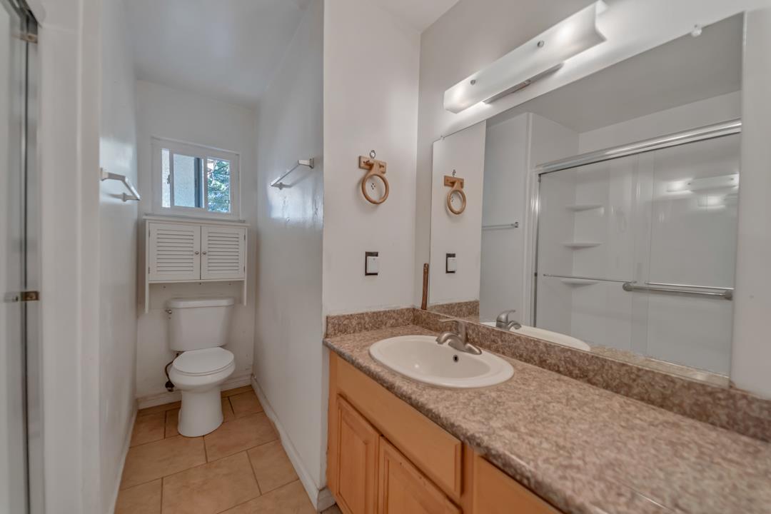 Detail Gallery Image 12 of 19 For 734 Overland, San Jose,  CA 95111 - 5 Beds | 2 Baths