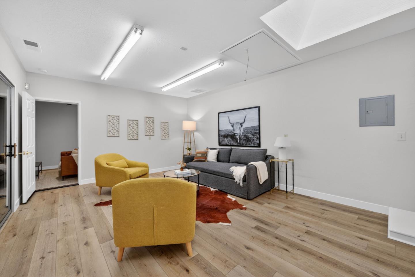 Detail Gallery Image 12 of 35 For 1858 Lencar Way, San Jose,  CA 95124 - 3 Beds | 3 Baths