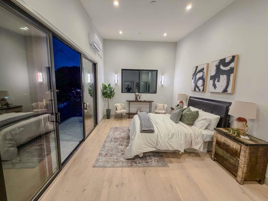 Detail Gallery Image 12 of 20 For 68 Page St, Campbell,  CA 95008 - 3 Beds | 3 Baths