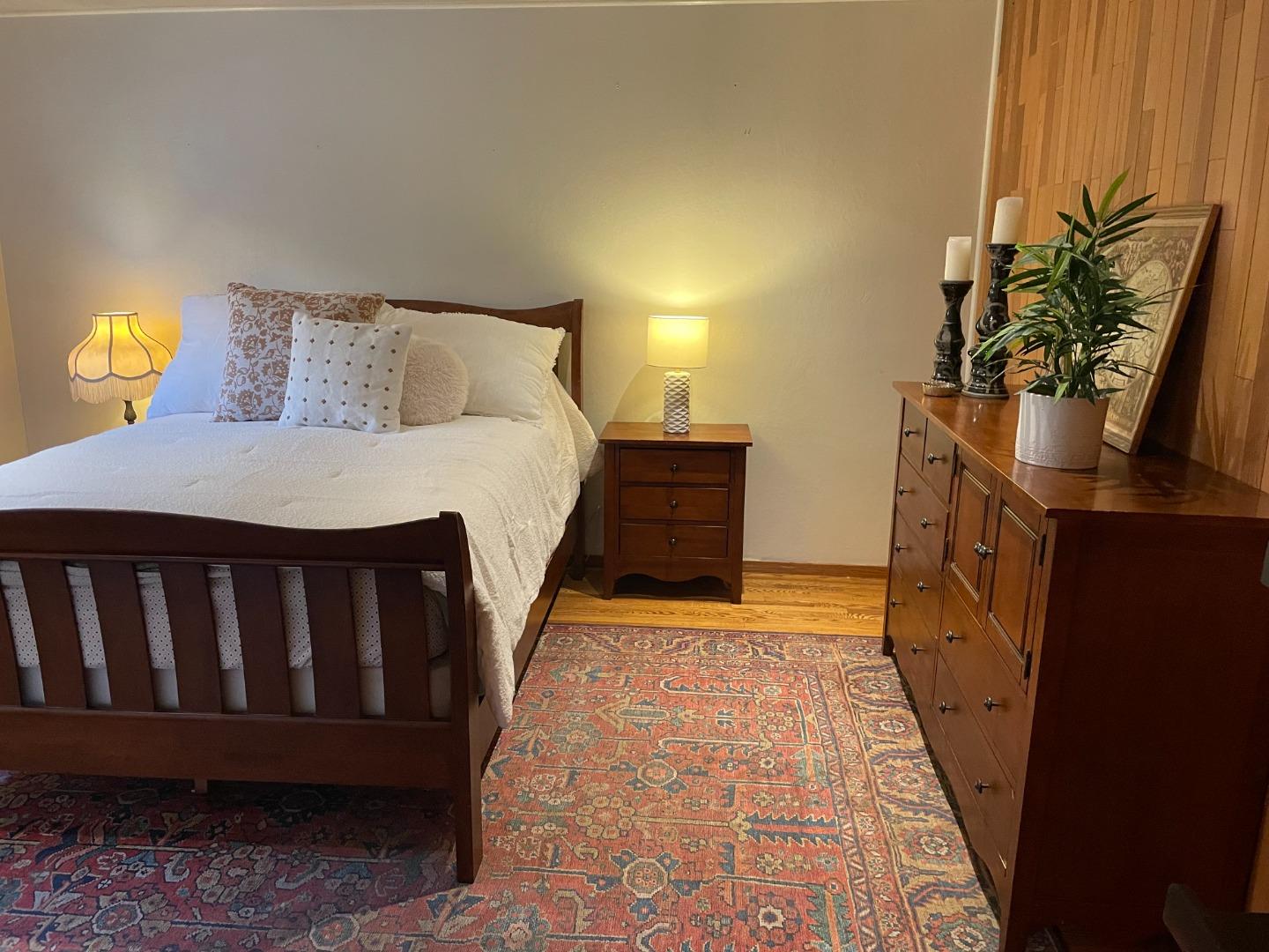 Detail Gallery Image 12 of 23 For 855 Sierra St, Moss Beach,  CA 94038 - 4 Beds | 2 Baths