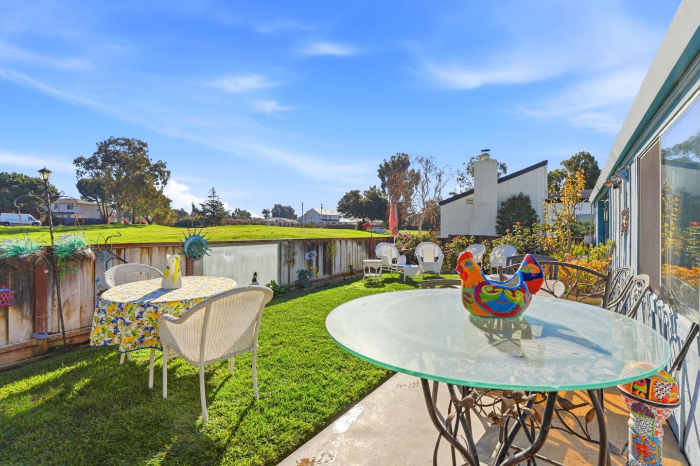 Detail Gallery Image 23 of 44 For 304 Ridgemark Dr, Hollister,  CA 95023 - 3 Beds | 2 Baths