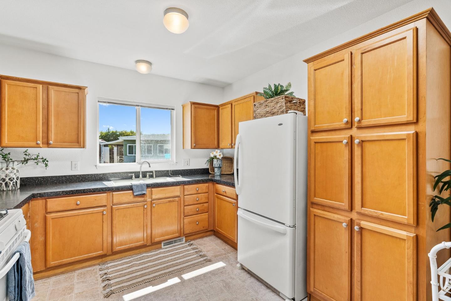 Detail Gallery Image 7 of 18 For 4160 Jade St #90,  Capitola,  CA 95010 - 2 Beds | 0 Baths