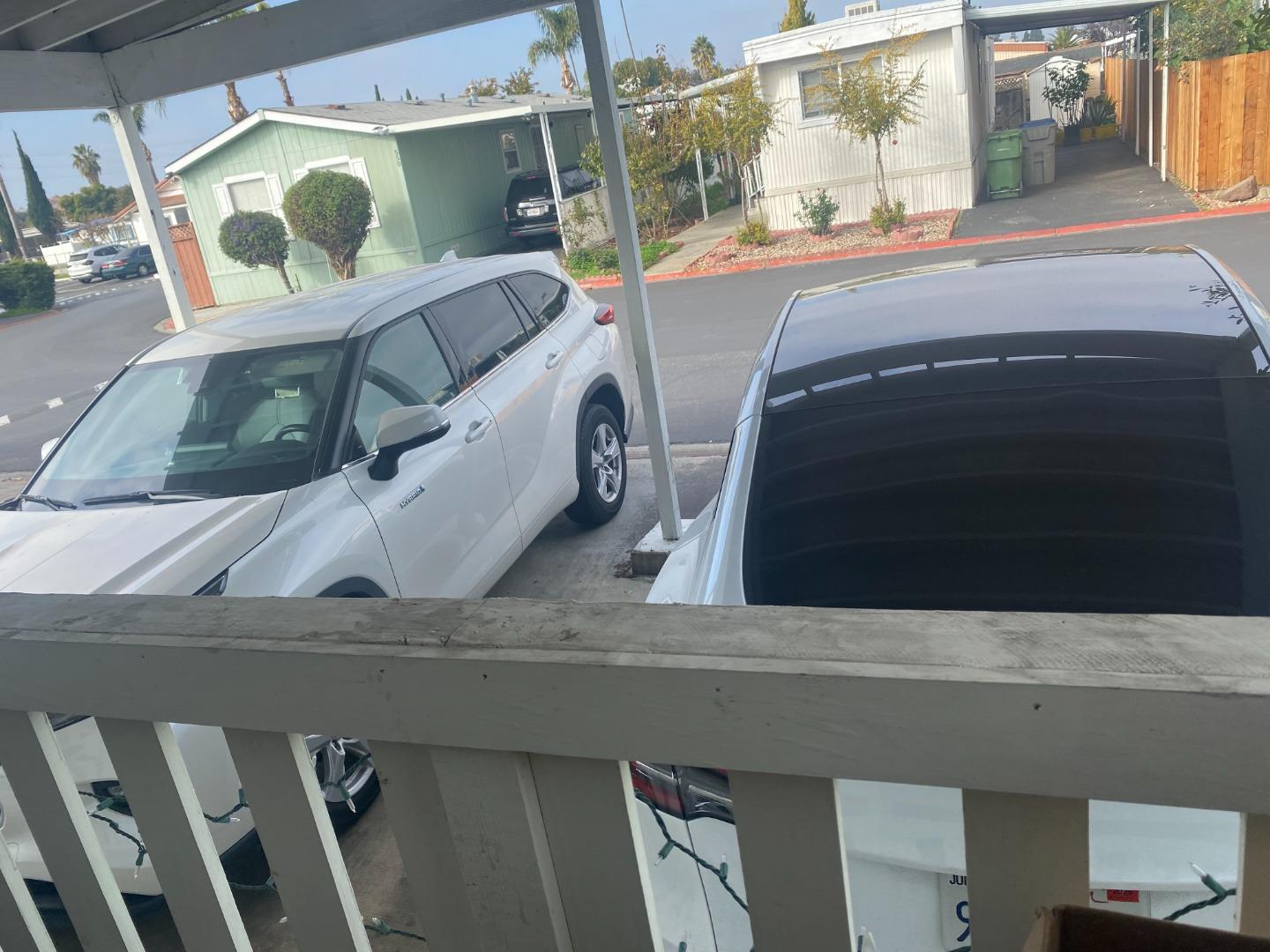 Detail Gallery Image 5 of 12 For 2580 Senter Rd #424,  San Jose,  CA 95111 - 3 Beds | 2 Baths