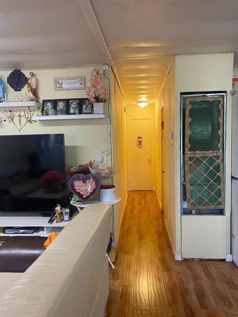 Detail Gallery Image 8 of 12 For 2580 Senter Rd #424,  San Jose,  CA 95111 - 3 Beds | 2 Baths