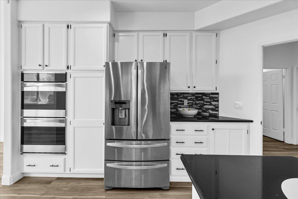 Detail Gallery Image 14 of 46 For 949 Nantucket Blvd #11,  Salinas,  CA 93906 - 3 Beds | 2/1 Baths