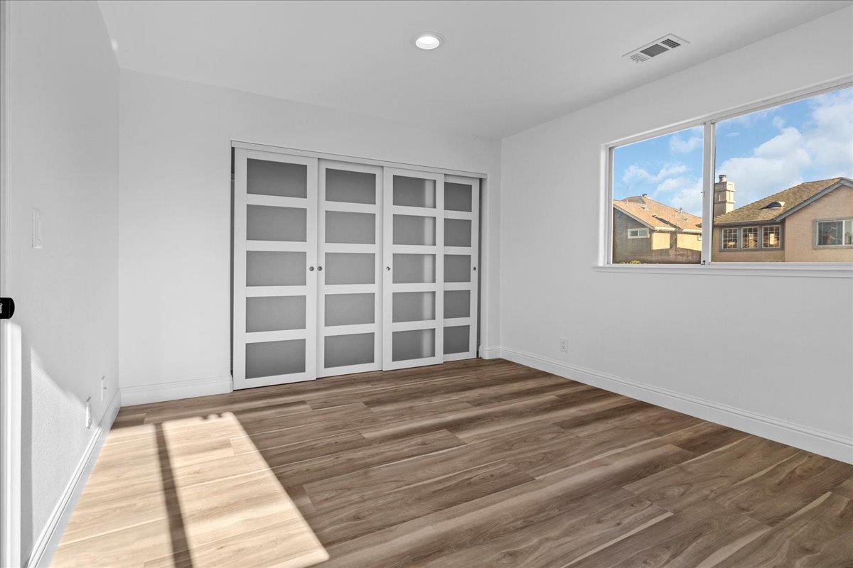 Detail Gallery Image 37 of 46 For 949 Nantucket Blvd #11,  Salinas,  CA 93906 - 3 Beds | 2/1 Baths