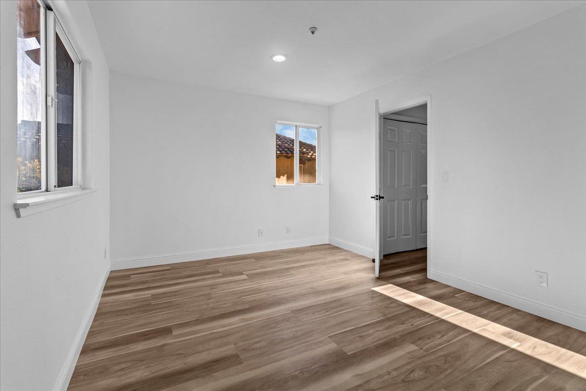 Detail Gallery Image 38 of 46 For 949 Nantucket Blvd #11,  Salinas,  CA 93906 - 3 Beds | 2/1 Baths