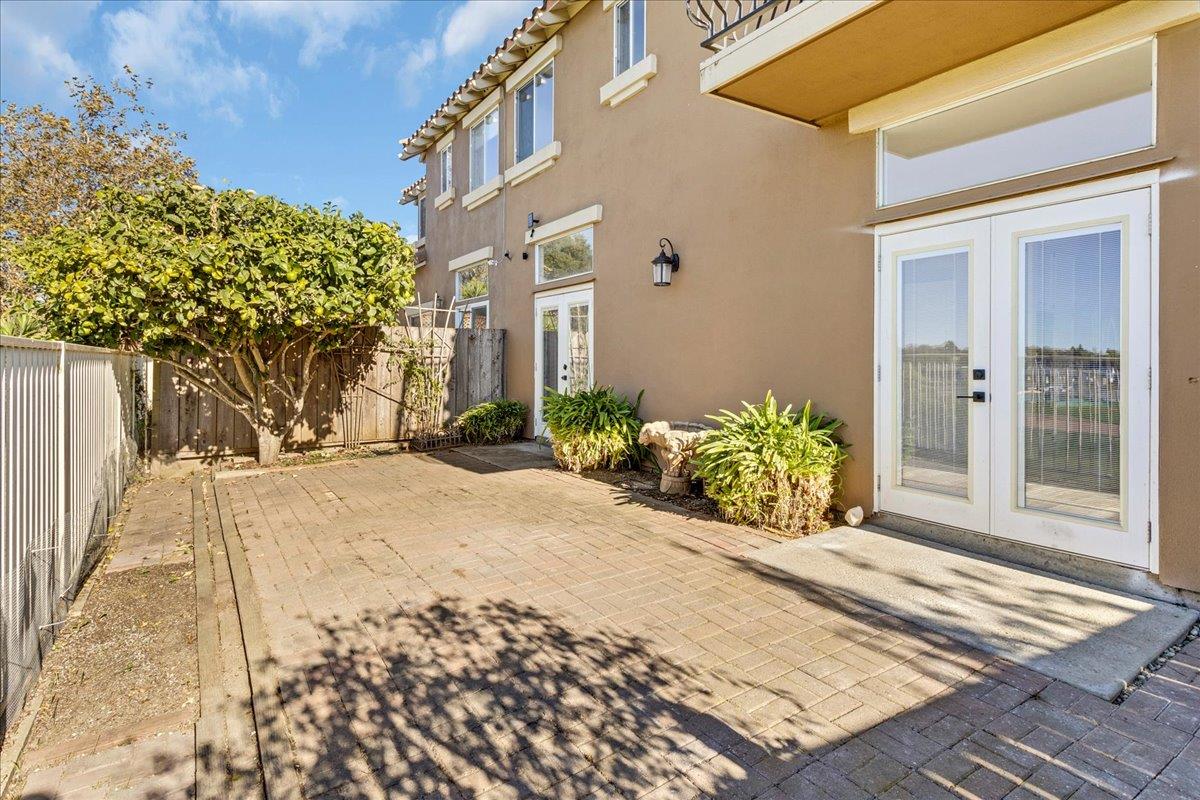 Detail Gallery Image 41 of 46 For 949 Nantucket Blvd #11,  Salinas,  CA 93906 - 3 Beds | 2/1 Baths