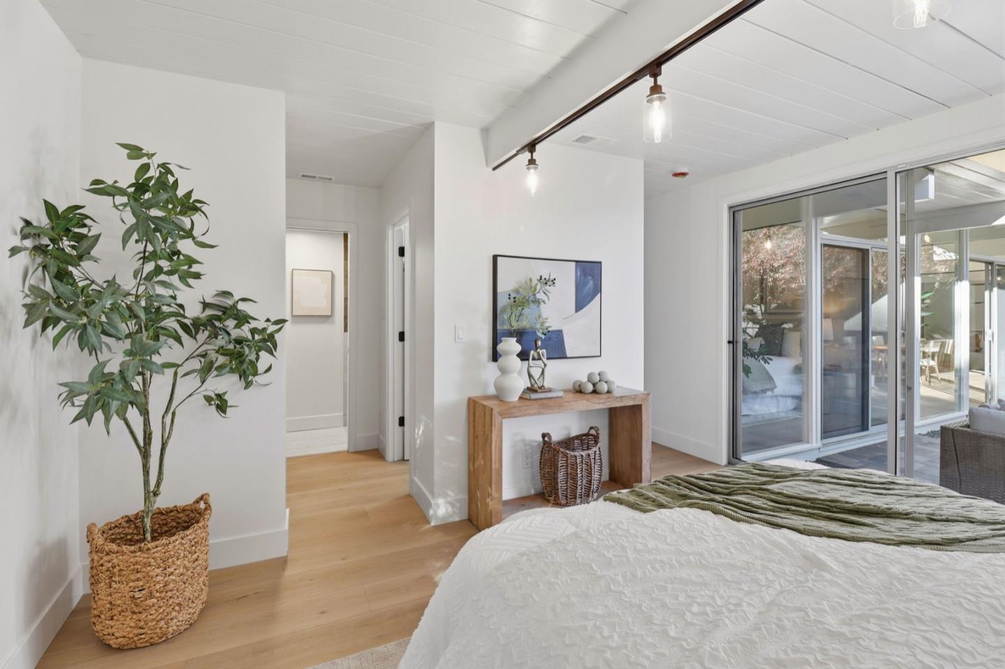 Detail Gallery Image 32 of 45 For 2275 Allegheny Way, San Mateo,  CA 94402 - 4 Beds | 2 Baths