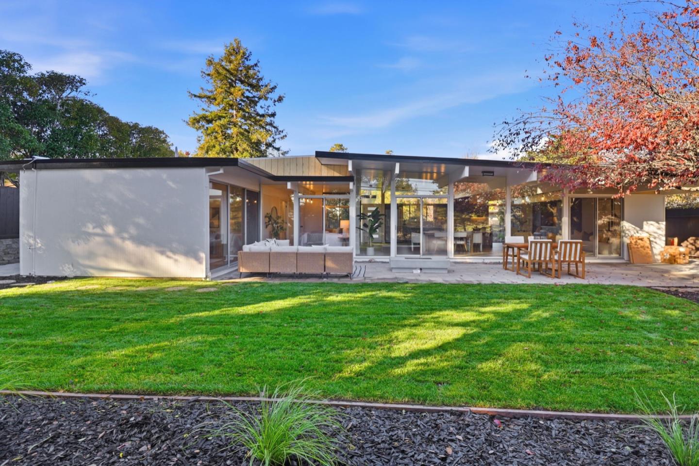 Detail Gallery Image 39 of 45 For 2275 Allegheny Way, San Mateo,  CA 94402 - 4 Beds | 2 Baths