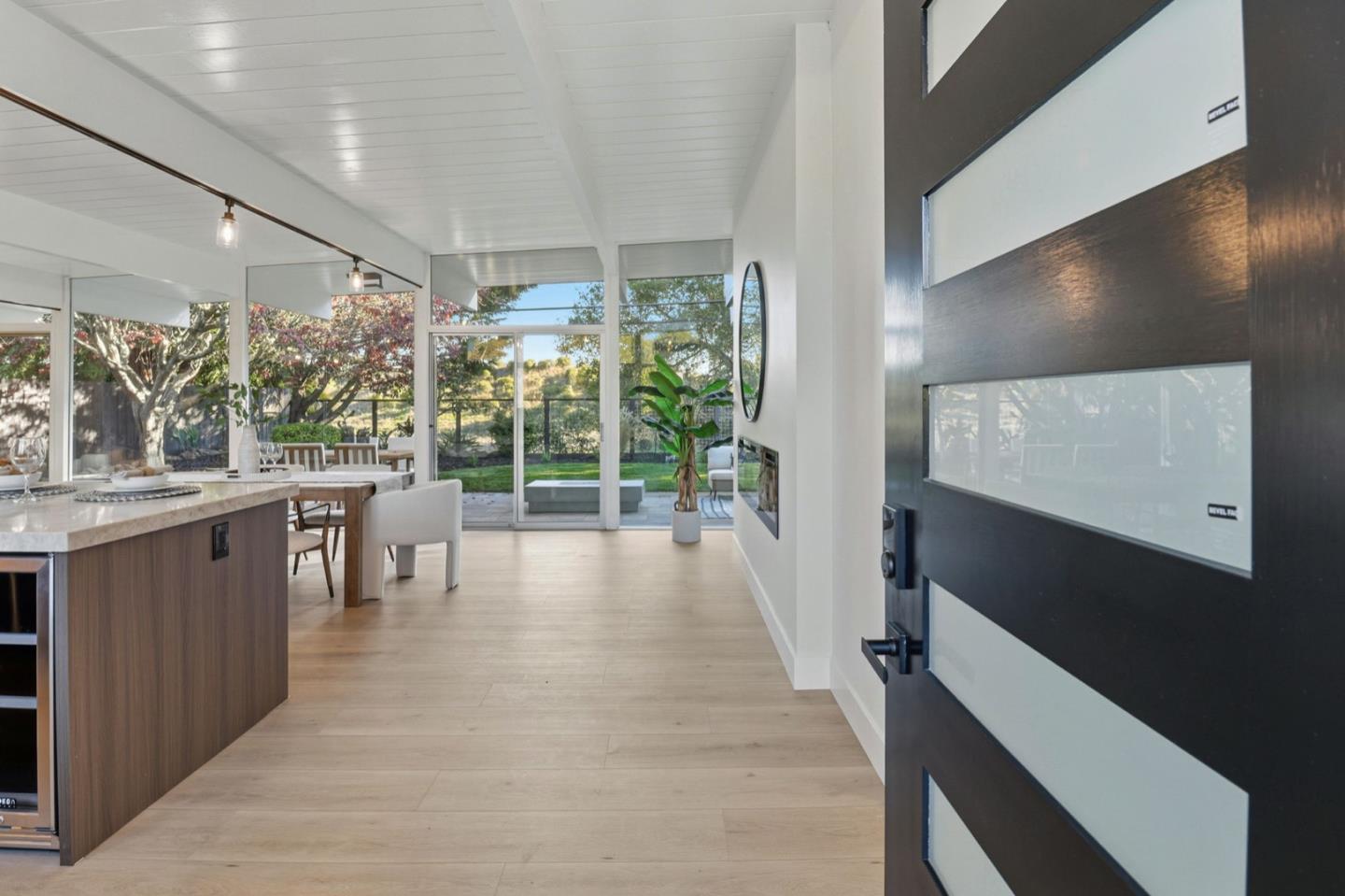 Detail Gallery Image 4 of 45 For 2275 Allegheny Way, San Mateo,  CA 94402 - 4 Beds | 2 Baths