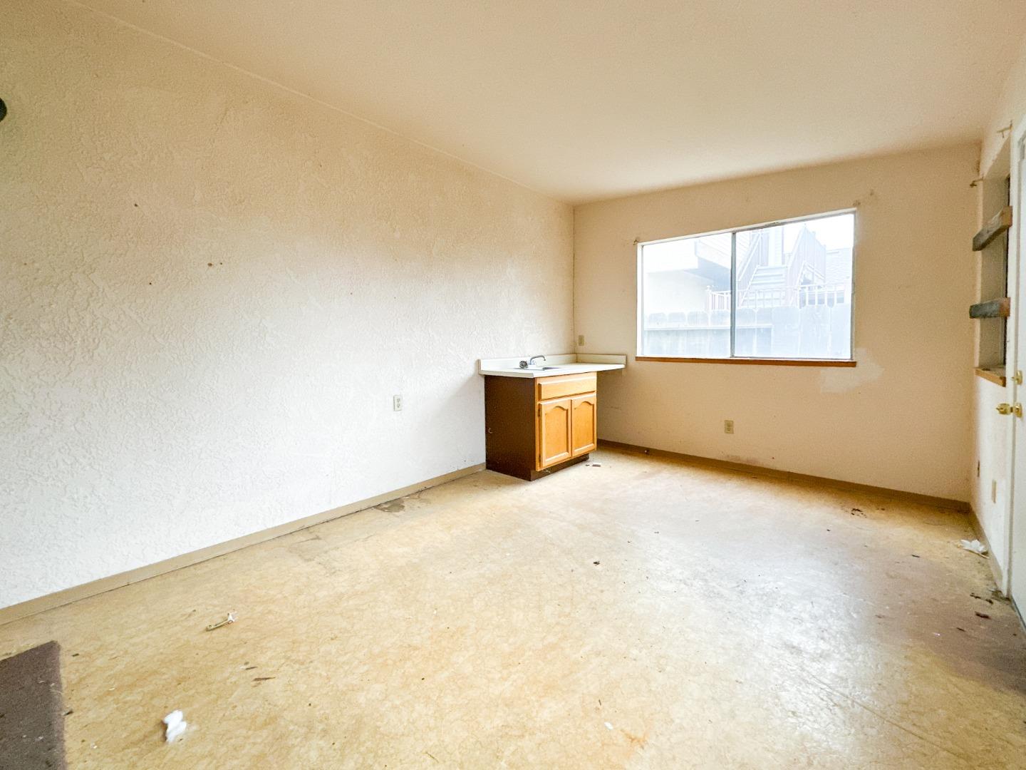 Detail Gallery Image 15 of 27 For 1465 W Tuolumne Rd, Turlock,  CA 95382 - 3 Beds | 2 Baths