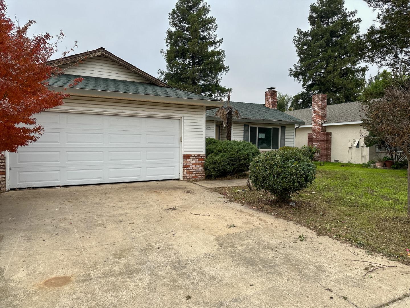 Detail Gallery Image 2 of 27 For 1465 W Tuolumne Rd, Turlock,  CA 95382 - 3 Beds | 2 Baths