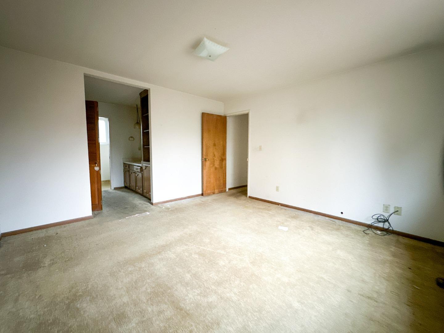 Detail Gallery Image 6 of 27 For 1465 W Tuolumne Rd, Turlock,  CA 95382 - 3 Beds | 2 Baths