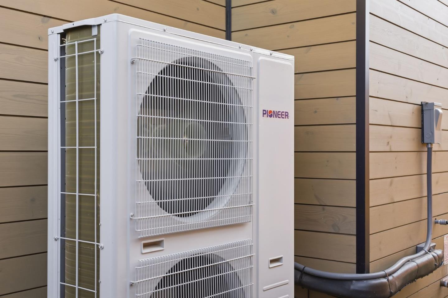 Detail Gallery Image 48 of 68 For 1815 Andrews Ave, San Jose,  CA 95124 - 5 Beds | 3 Baths