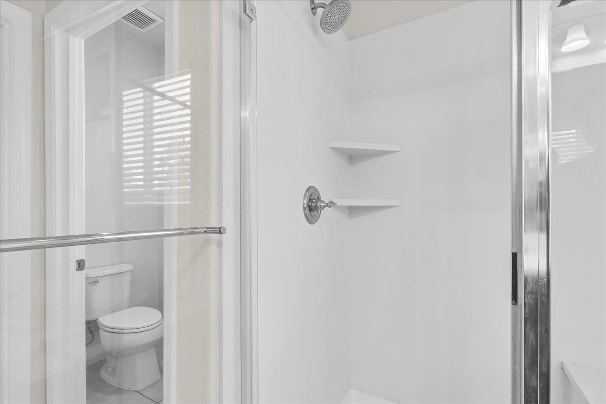 Detail Gallery Image 24 of 59 For 215 Lucero Dr, Hollister,  CA 95023 - 3 Beds | 2 Baths