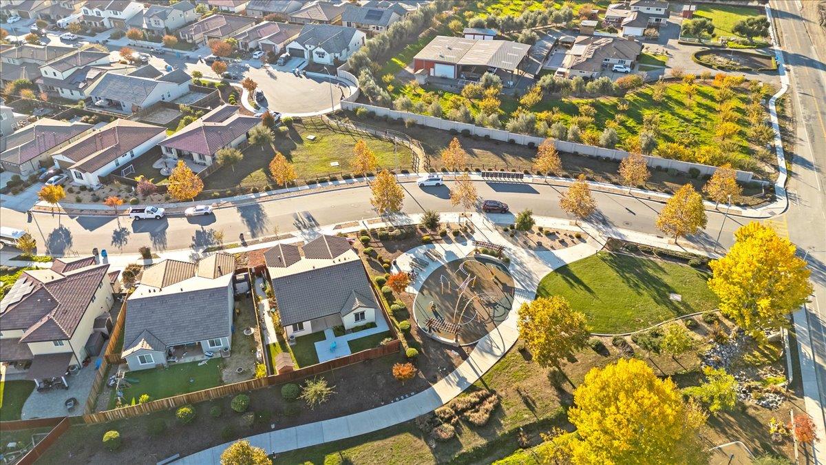 Detail Gallery Image 58 of 59 For 215 Lucero Dr, Hollister,  CA 95023 - 3 Beds | 2 Baths