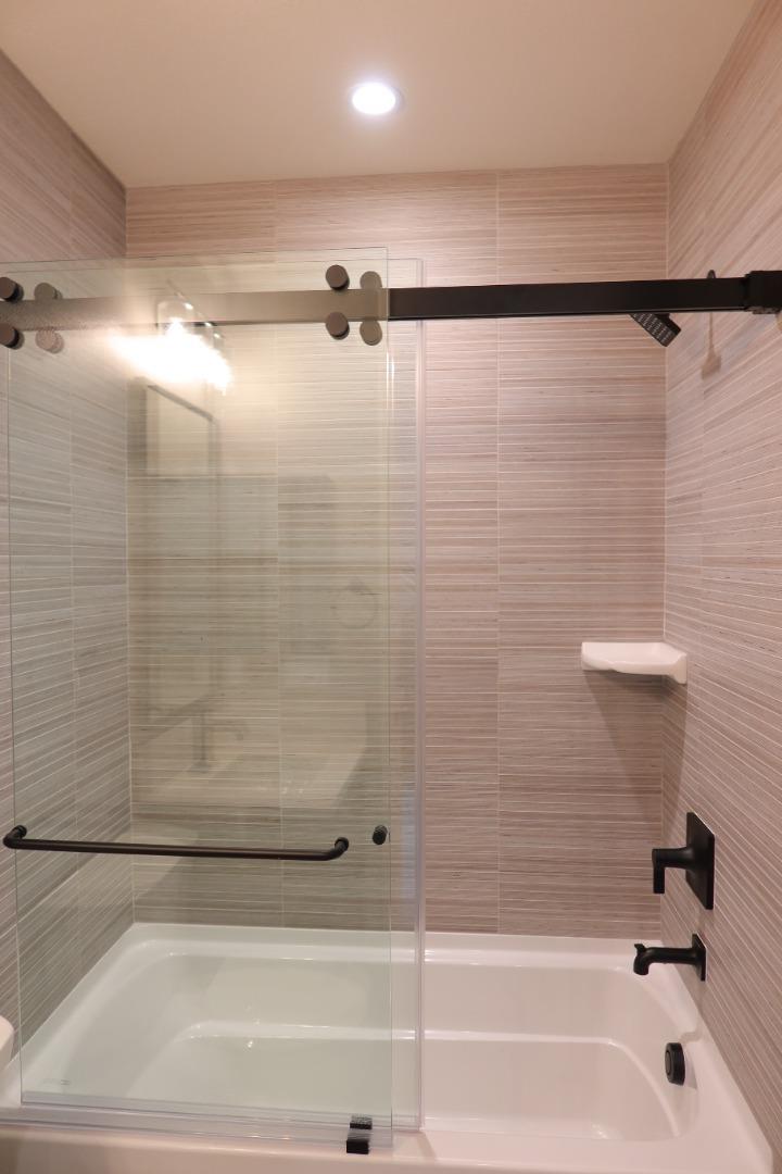 Detail Gallery Image 9 of 12 For 422 Acacia Ave, Palo Alto,  CA 94306 - 3 Beds | 2/2 Baths