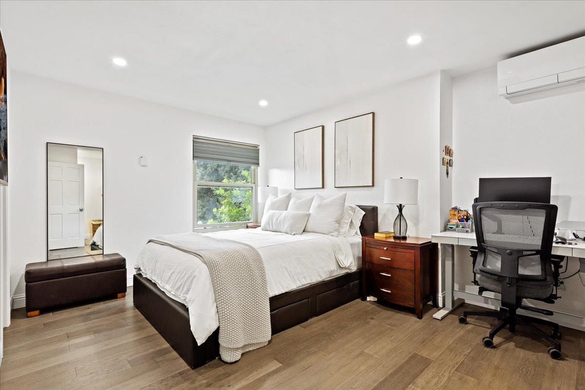 Detail Gallery Image 15 of 29 For 1323 Fruitdale Ave, San Jose,  CA 95126 - 2 Beds | 2/1 Baths