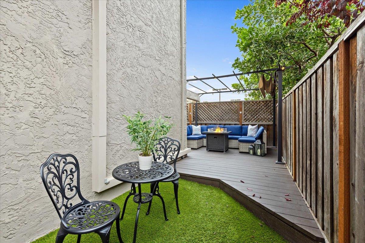 Detail Gallery Image 26 of 29 For 1323 Fruitdale Ave, San Jose,  CA 95126 - 2 Beds | 2/1 Baths