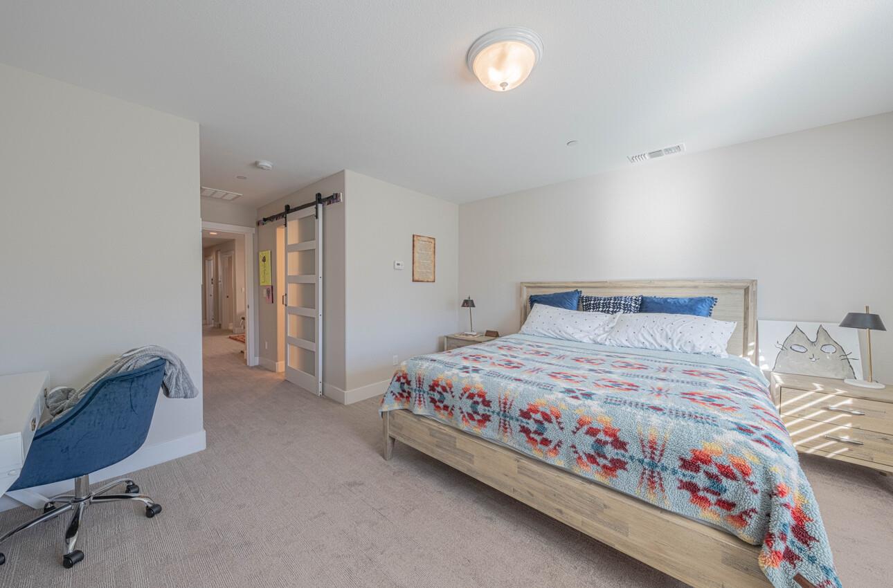 Detail Gallery Image 21 of 43 For 19130 Fallingwater Ln, Marina,  CA 93933 - 3 Beds | 2/1 Baths