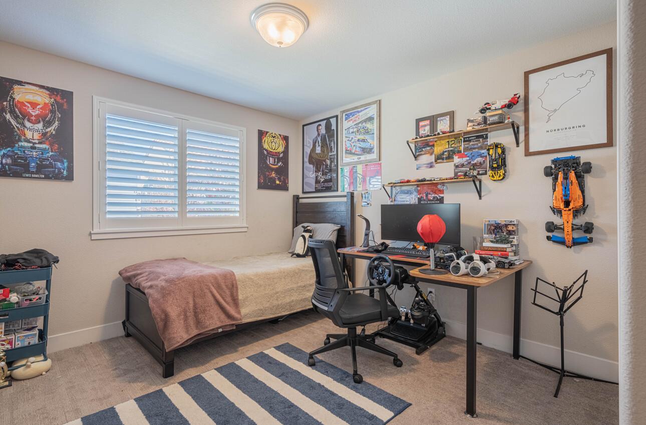 Detail Gallery Image 26 of 43 For 19130 Fallingwater Ln, Marina,  CA 93933 - 3 Beds | 2/1 Baths