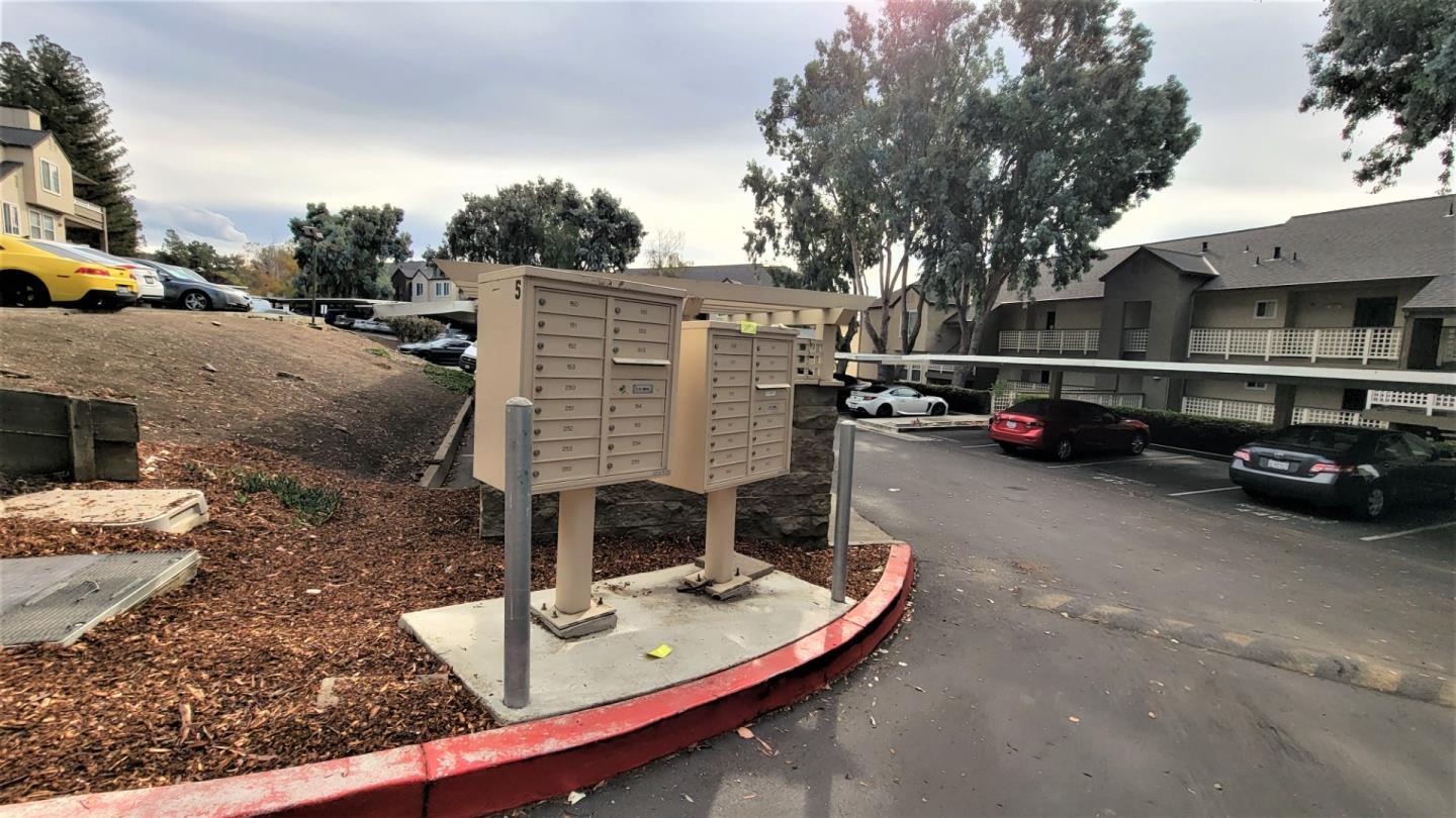 Detail Gallery Image 11 of 25 For 680 Dartmore Ln #259,  Hayward,  CA 94544 - 2 Beds | 2 Baths