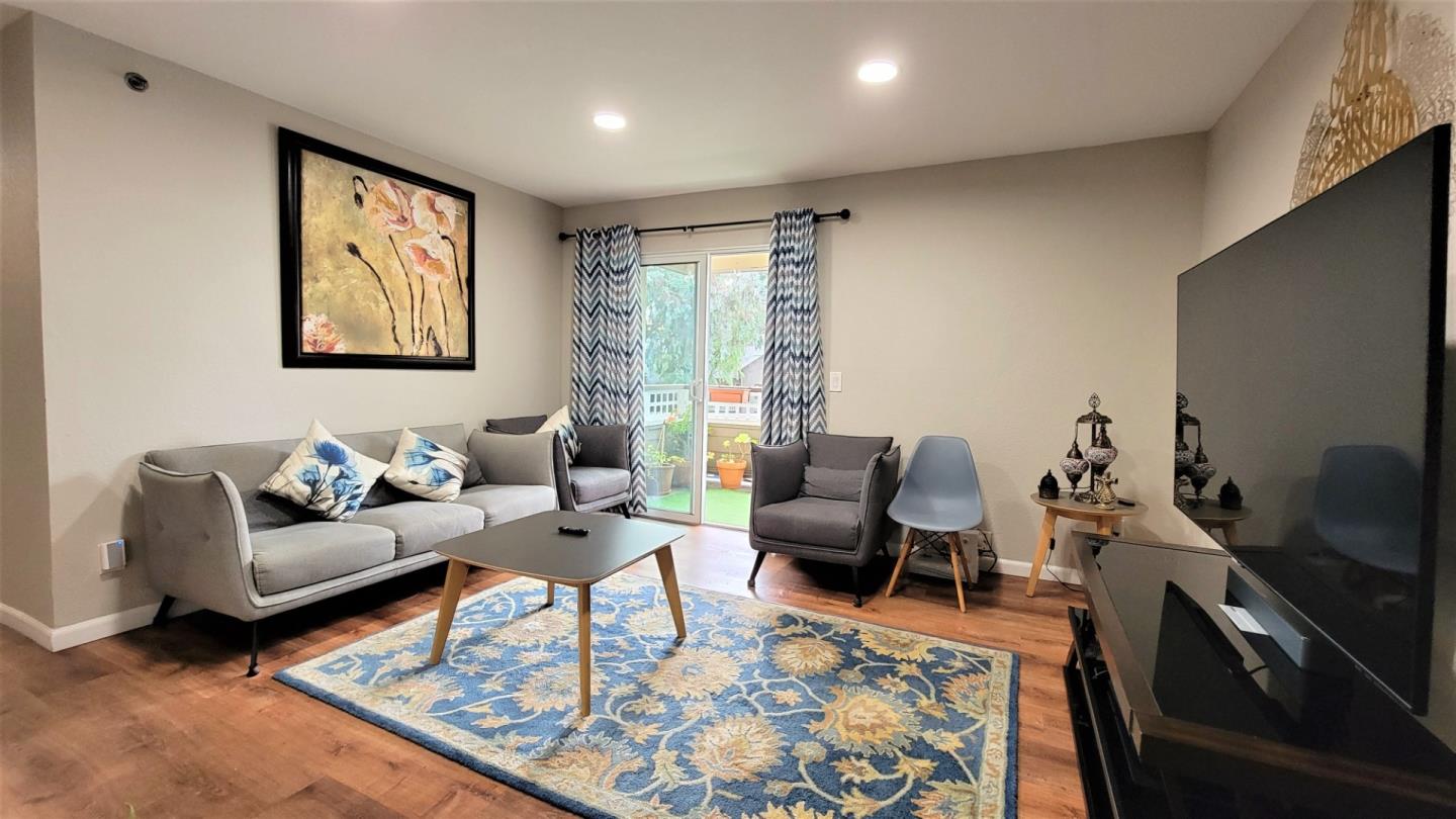 Detail Gallery Image 13 of 25 For 680 Dartmore Ln #259,  Hayward,  CA 94544 - 2 Beds | 2 Baths