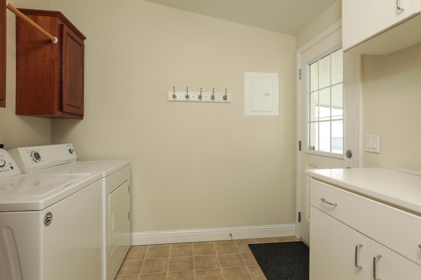 Detail Gallery Image 22 of 25 For 1225 Vienna Dr #225,  Sunnyvale,  CA 94089 - 3 Beds | 2 Baths