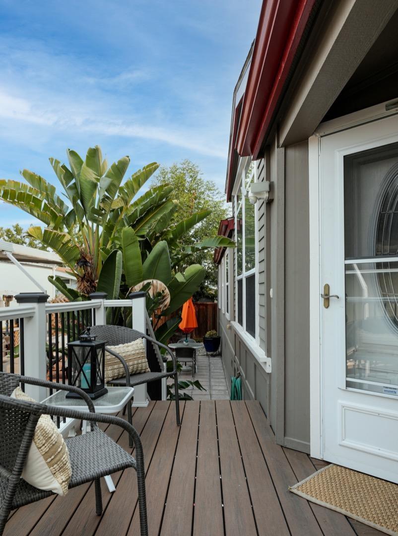 Detail Gallery Image 4 of 25 For 1225 Vienna Dr #225,  Sunnyvale,  CA 94089 - 3 Beds | 2 Baths