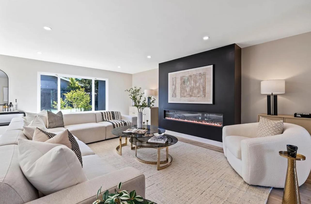 Detail Gallery Image 10 of 28 For 1439 Bittern Dr, Sunnyvale,  CA 94087 - 4 Beds | 2 Baths