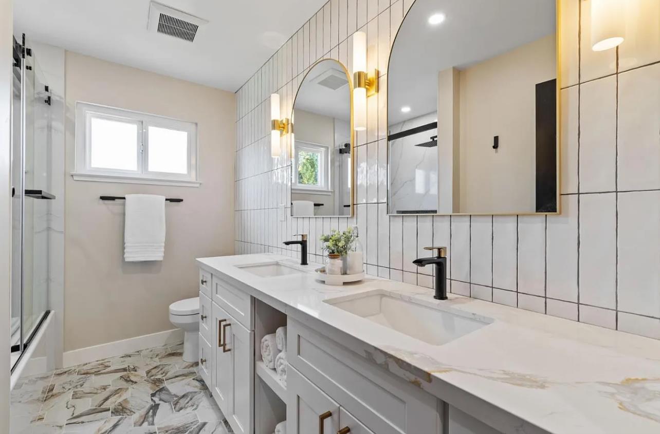 Detail Gallery Image 17 of 28 For 1439 Bittern Dr, Sunnyvale,  CA 94087 - 4 Beds | 2 Baths