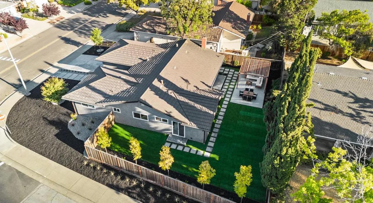 Detail Gallery Image 28 of 28 For 1439 Bittern Dr, Sunnyvale,  CA 94087 - 4 Beds | 2 Baths