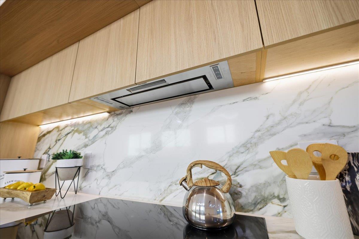 Detail Gallery Image 12 of 67 For 747 W Washington Ave, Sunnyvale,  CA 94086 - 4 Beds | 4/1 Baths