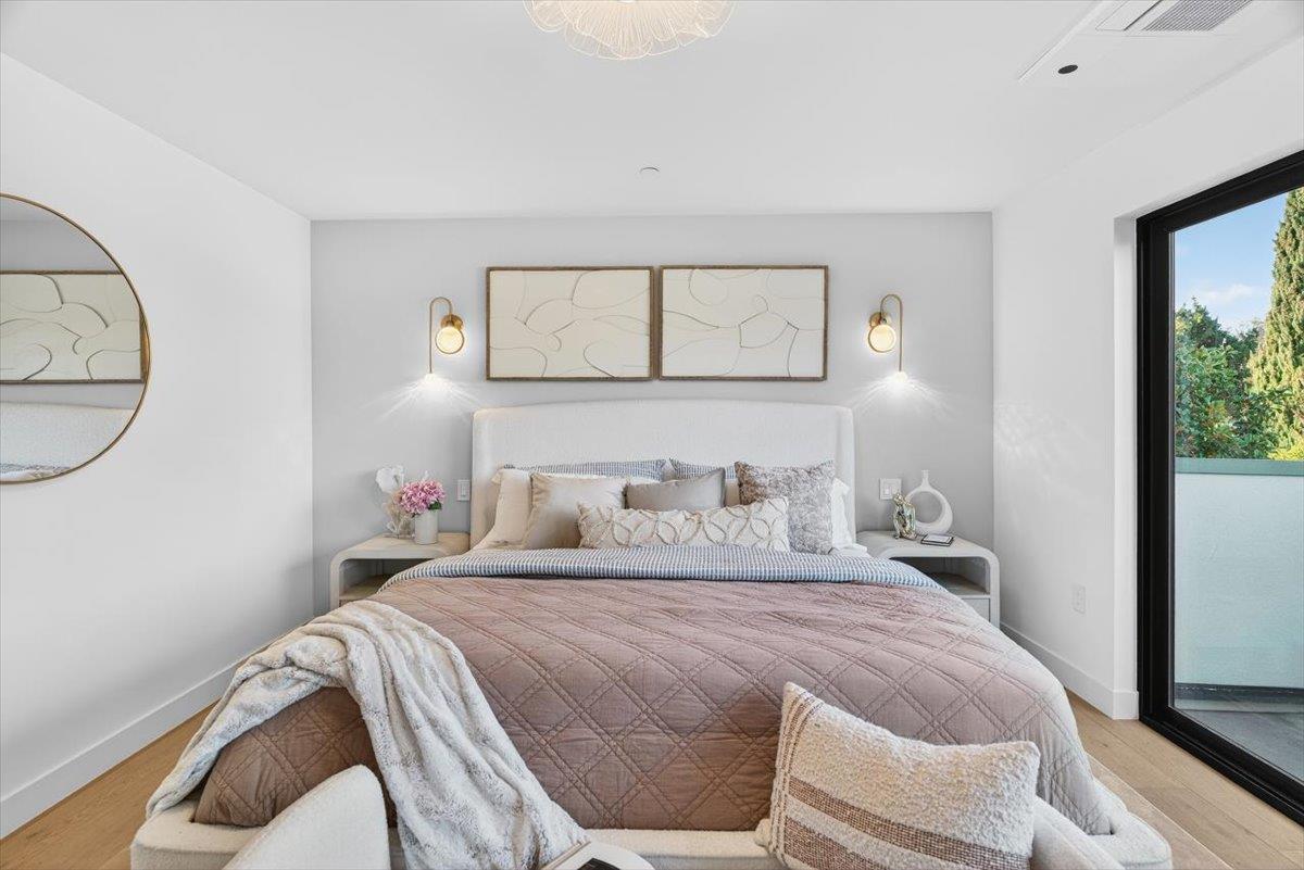 Detail Gallery Image 25 of 67 For 747 W Washington Ave, Sunnyvale,  CA 94086 - 4 Beds | 4/1 Baths