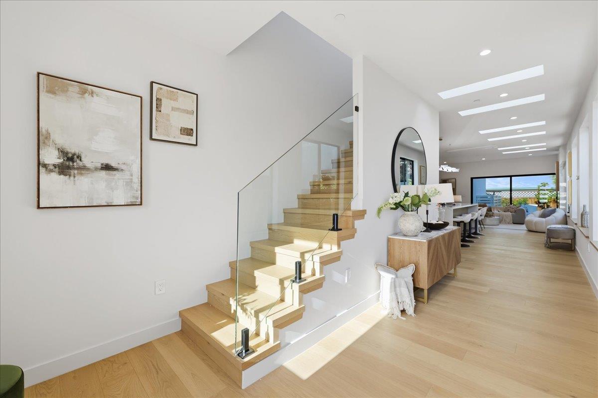 Detail Gallery Image 6 of 67 For 747 W Washington Ave, Sunnyvale,  CA 94086 - 4 Beds | 4/1 Baths