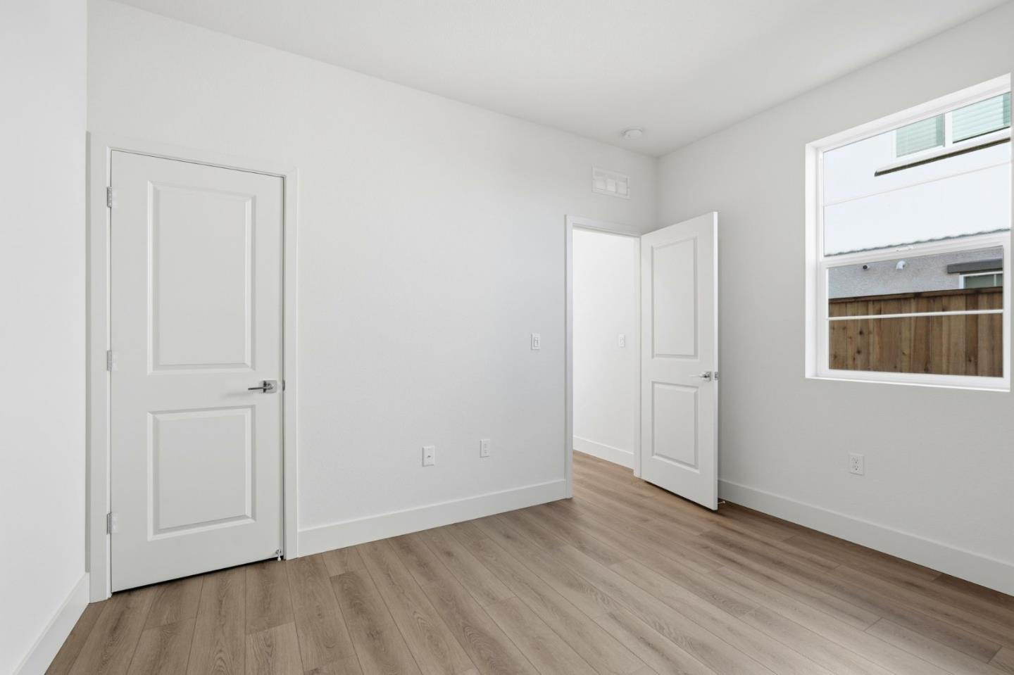 Detail Gallery Image 13 of 27 For 5728 Placer Dr, Tracy,  CA 95377 - 4 Beds | 3/1 Baths