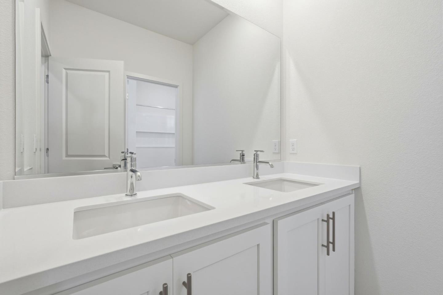 Detail Gallery Image 21 of 27 For 5728 Placer Dr, Tracy,  CA 95377 - 4 Beds | 3/1 Baths