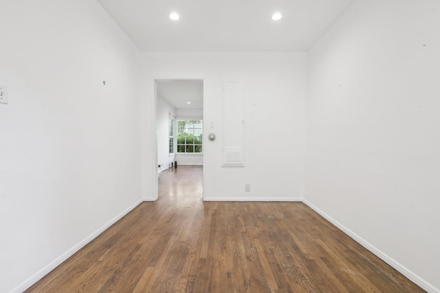 Detail Gallery Image 11 of 15 For 1032 19th St #2,  Santa Monica,  CA 90403 - 1 Beds | 1 Baths