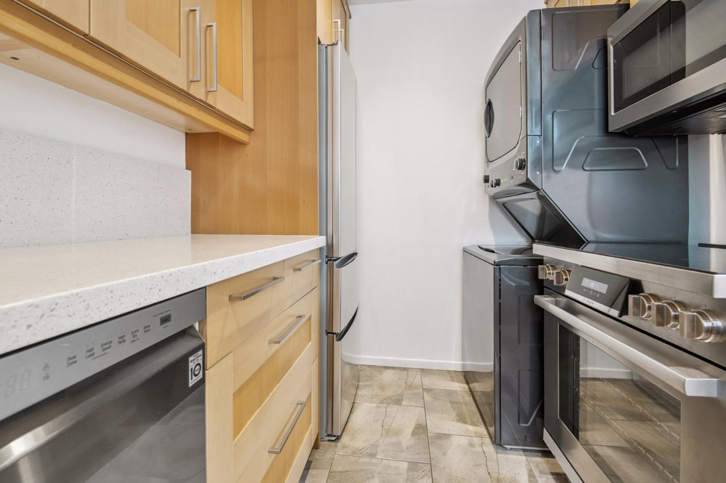 Detail Gallery Image 13 of 15 For 1032 19th St #2,  Santa Monica,  CA 90403 - 1 Beds | 1 Baths