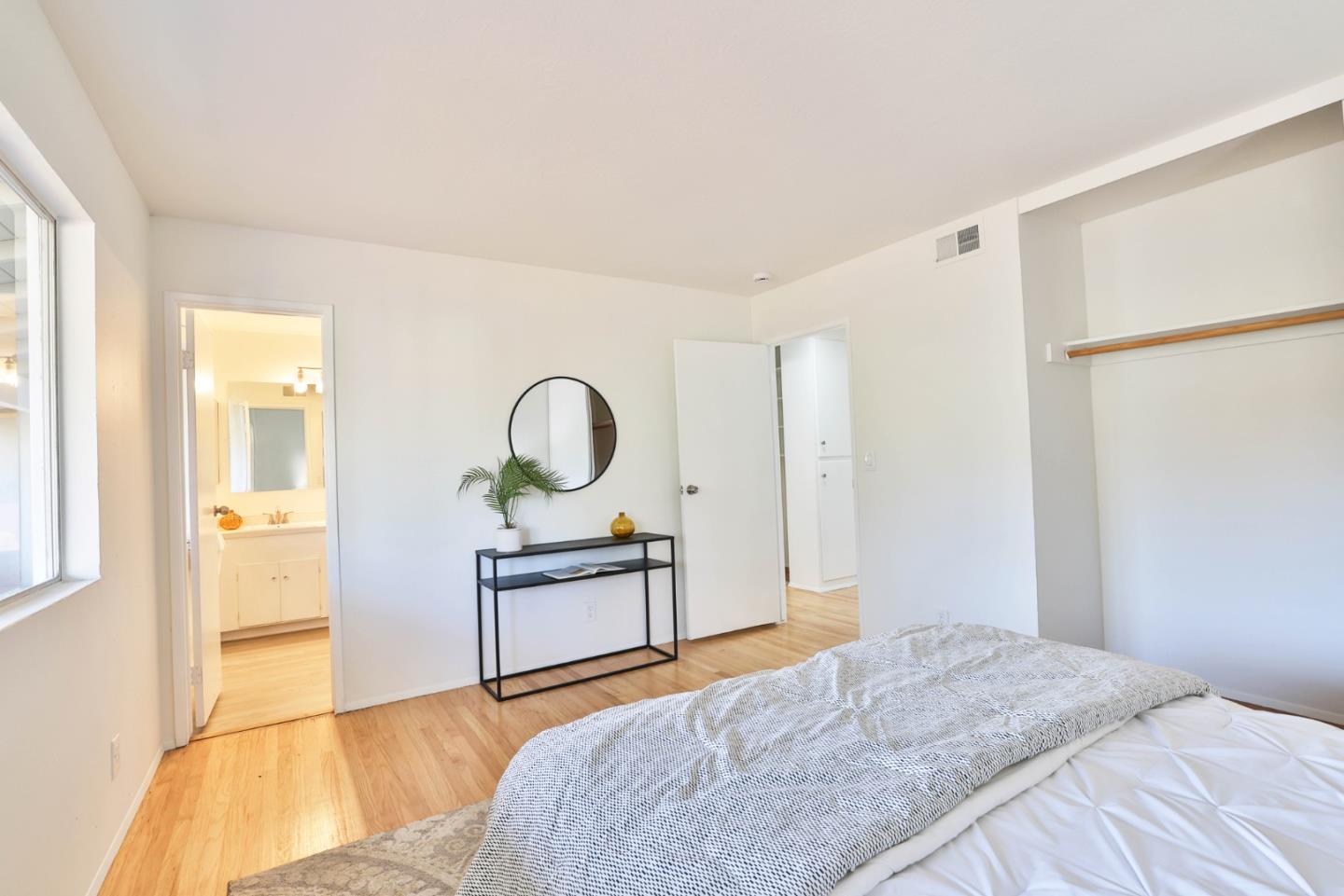 Detail Gallery Image 14 of 24 For 1617 Tartarian Way, San Jose,  CA 95129 - 3 Beds | 2 Baths