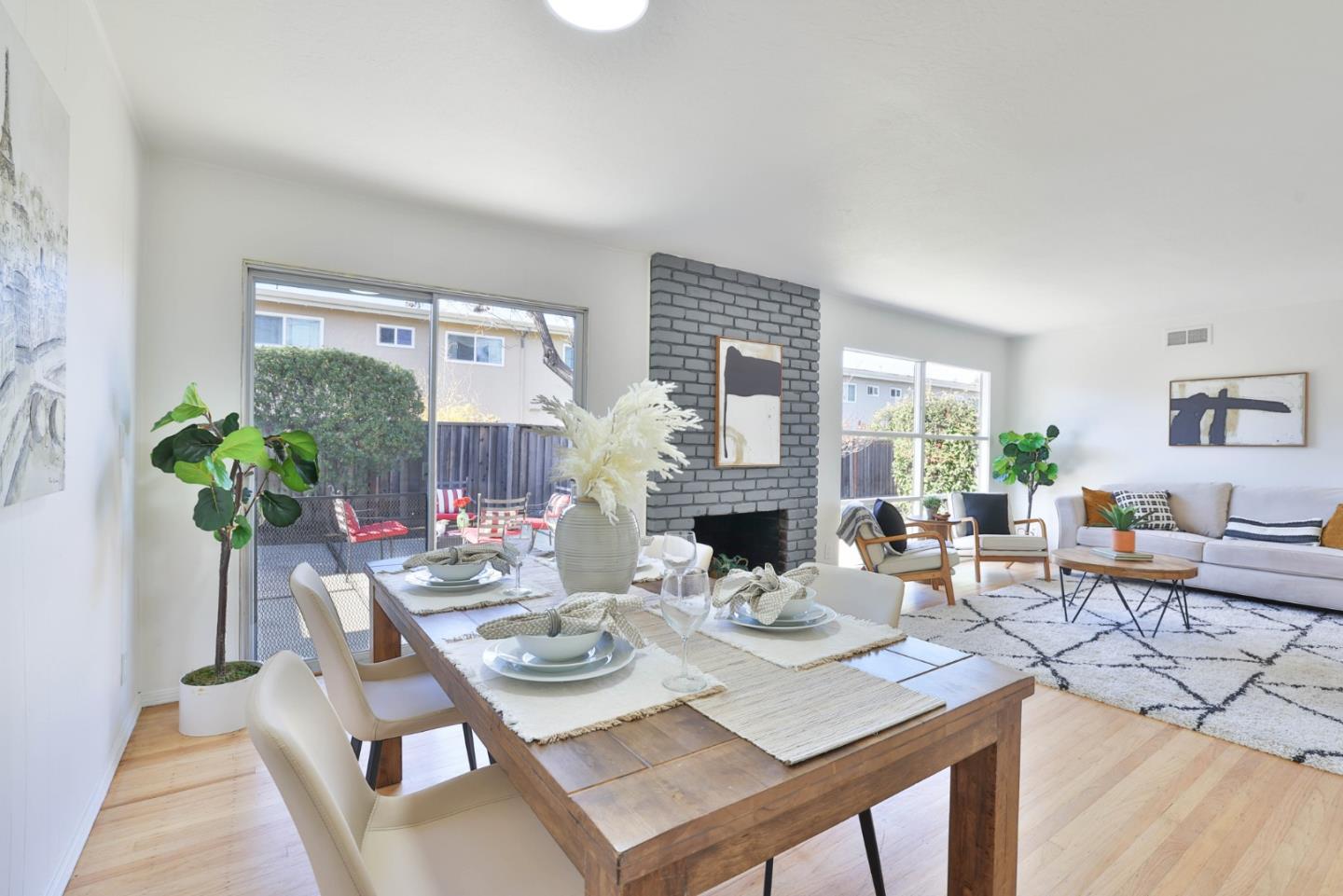 Detail Gallery Image 6 of 24 For 1617 Tartarian Way, San Jose,  CA 95129 - 3 Beds | 2 Baths