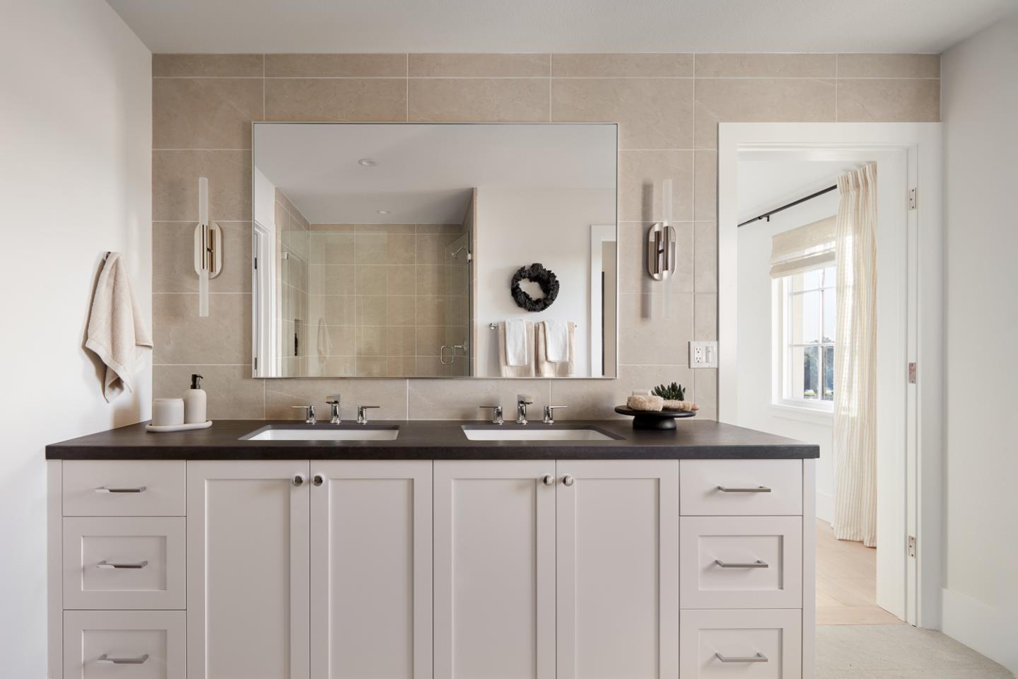 Detail Gallery Image 17 of 21 For 38521 Amaranto St, Newark,  CA 94560 - 4 Beds | 3/1 Baths