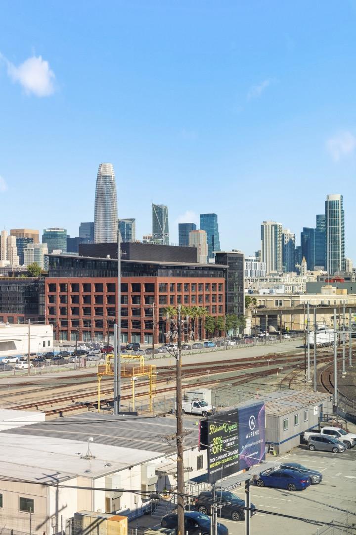 Detail Gallery Image 19 of 29 For 888 7th St #L20,  San Francisco,  CA 94107 - 2 Beds | 2 Baths