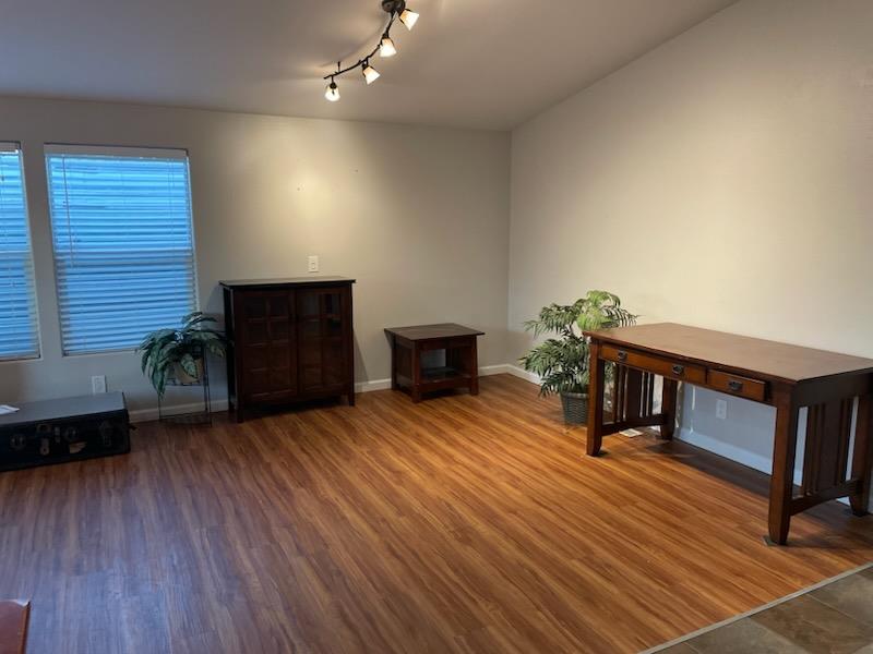 Detail Gallery Image 11 of 20 For 20 Russell Rd #64,  Salinas,  – 93906 - 3 Beds | 2 Baths