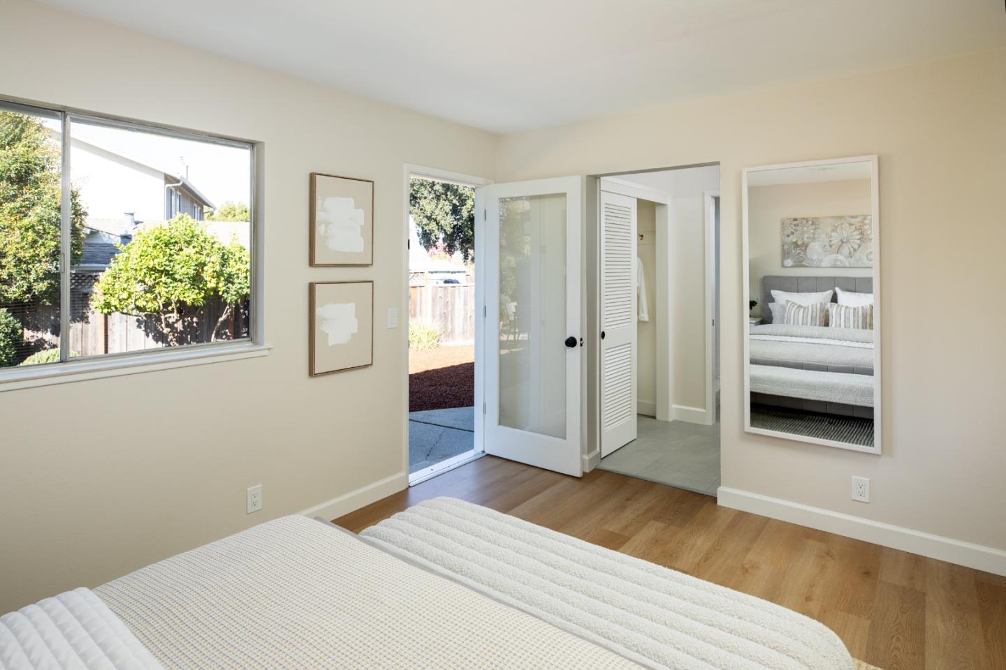 Detail Gallery Image 15 of 28 For 1423 Kyle Ct, Sunnyvale,  CA 94087 - 3 Beds | 2 Baths