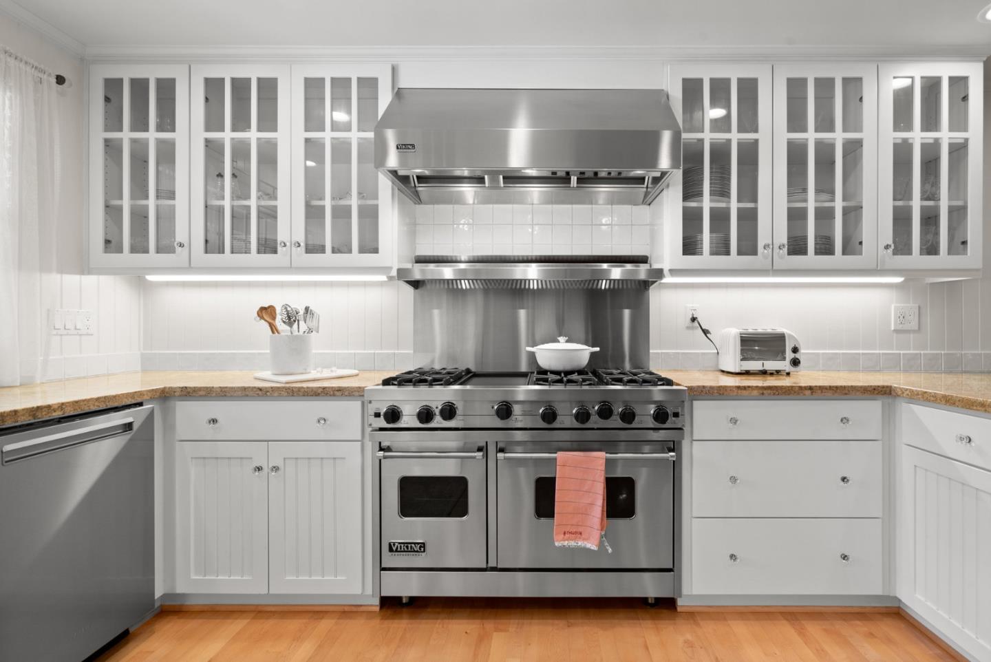 Detail Gallery Image 18 of 95 For 560 Hacienda Dr, Scotts Valley,  CA 95066 - 4 Beds | 3 Baths