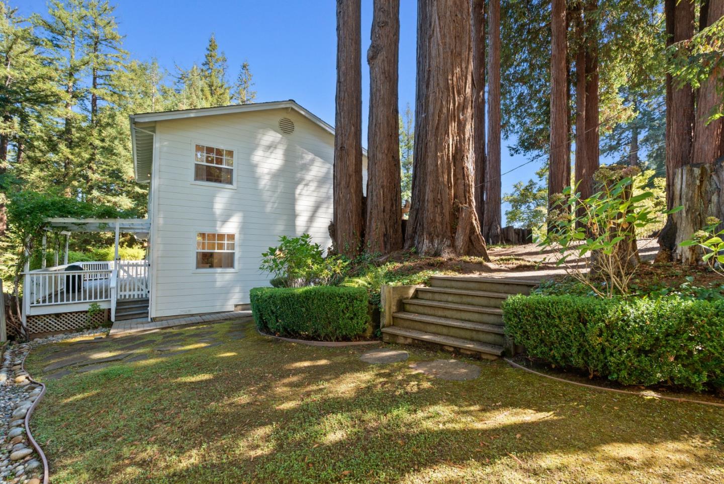 Detail Gallery Image 76 of 95 For 560 Hacienda Dr, Scotts Valley,  CA 95066 - 4 Beds | 3 Baths